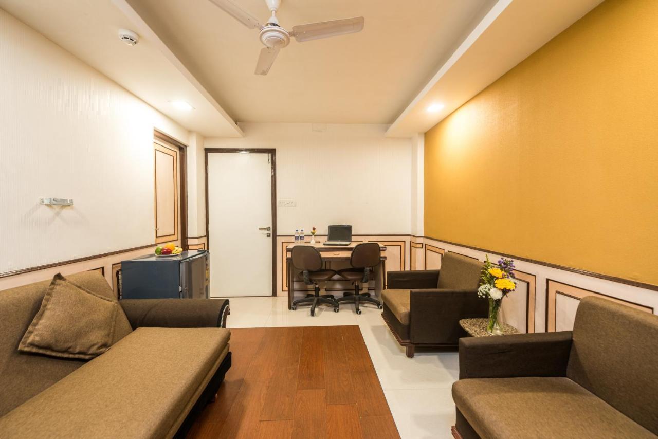 Hotel City Point Dadar Bombay Exterior foto