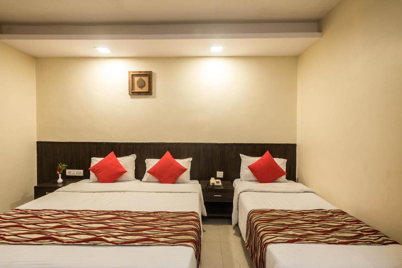 Hotel City Point Dadar Bombay Exterior foto